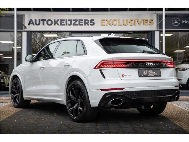 Audi RS Q8 4.0 TFSI RS Q8 quattro  Image 4