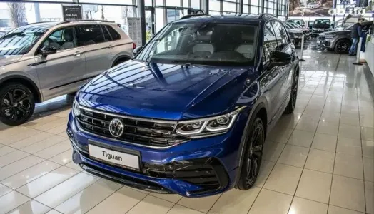 Volkswagen Tiguan 2.0 TSI AT (220 л.с.)